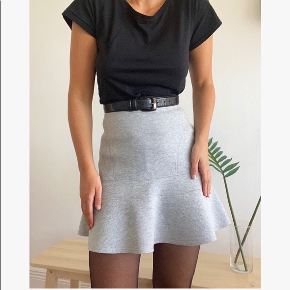 HIGH WAISTED J CREW GREY SCUBA TRUMPET MINI SKIRT